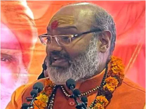 तिरंगे पर धावा - चर्चा में आये महामण्डलेश्वर नरसिंहानंद,तिरगे का किया बहिस्कार,बोले कुछ ऐसे शब्द की सबसे होस उड़ गए....... 2 dewas talks 12