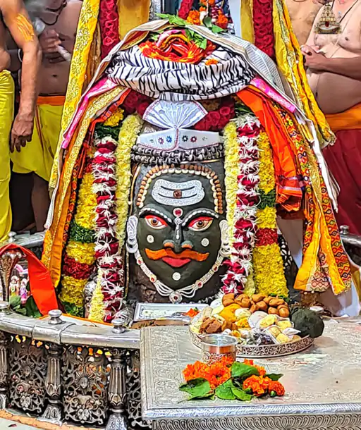 सावन का तीसरा सोमवार - भस्म आरती दर्शन,रजत त्रिपुण्ड ,महाकाल राजा का हुआ अद्वितीय श्रंगार 1 mahakal 2