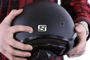 isi helmet