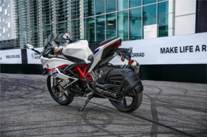BMW G 310 RR Price & Features