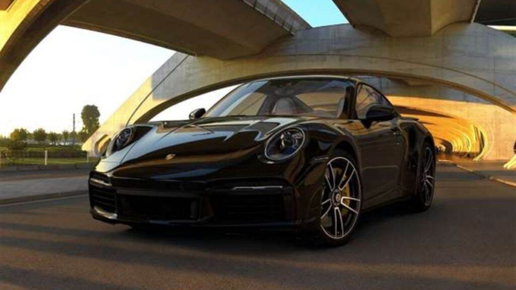 Porsche Cars: महज नौ महीने में डिलीवर हुई Porsche की 571 गाड़ियां, भारत में बढ़ रहा सुपर लग्जरी स्पोर्ट कारों का खुमार डिटेल्स में जानिए 3 28 10 2022 porsche cars 23167136