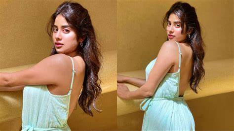 Janhvi Kapoor Work Life इस मैली चीज को छू कर जाह्नवी कपूर को आई बहुत घृणा, लेकिन काम था तो करना पड़ा 2 image 67