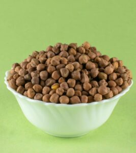 Black Chickpeas Benefits Uses and Side Effects in Hindi