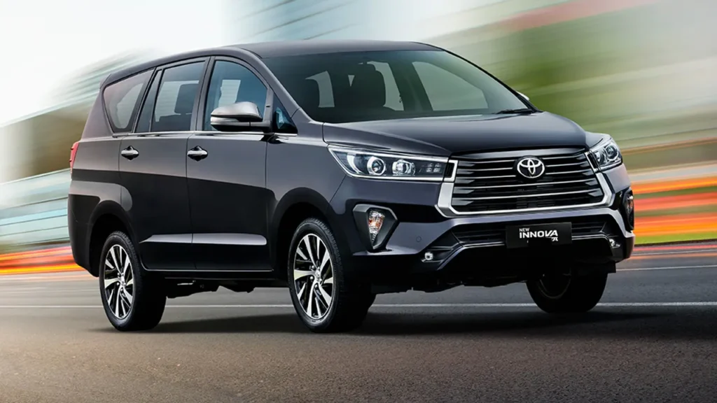 Toyota-Innova-Hycross
