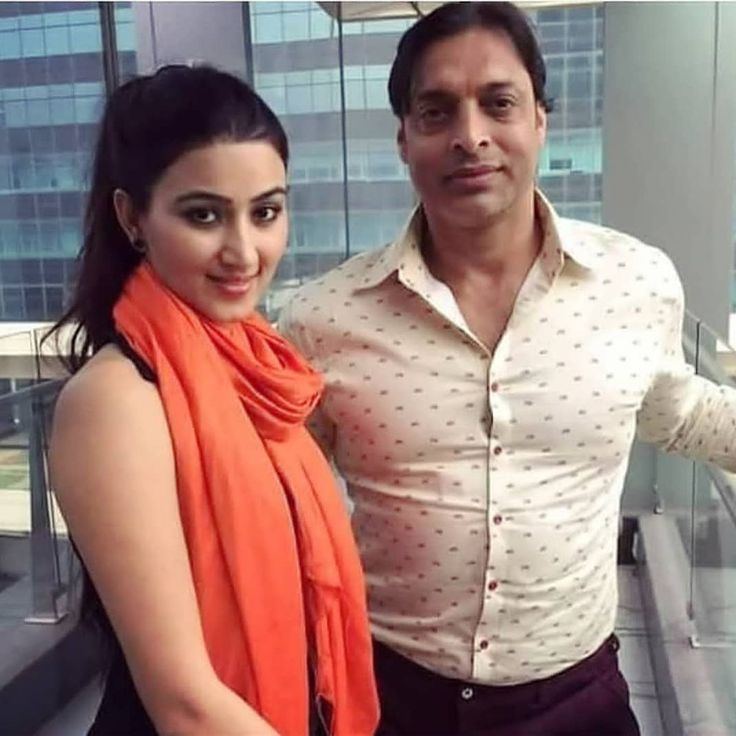Shoaib Akhatar की पत्नी की हॉटनेस और बोल्ड लुक्स देख हो जाओगे फिदा रूबाब की पतली कमरिया देखते ही आपका दिल हो जायेगा बेकाबू 2 image 234
