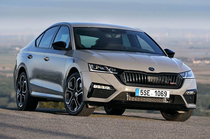 Skoda Octavia Rs iV Price Engine Features