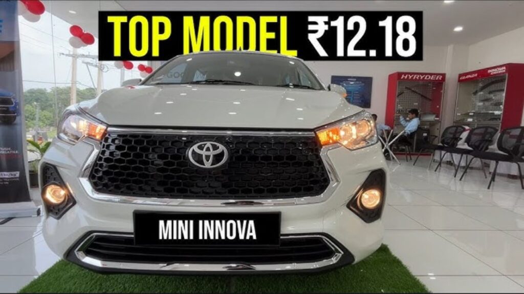 7-सीटर सेगमेंट में गोते लगाने आयी Toyota की मिनी Innova, ब्रांडेड फीचर्स के साथ 26km का माइलेज, देखे कीमत