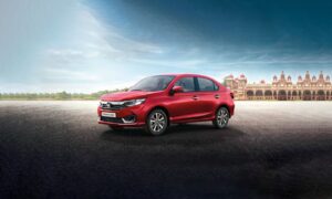 New-Gen Honda Amaze संयुक्त राज्य अमेरिका में अपनी आकर्षक उपस्थिति के साथ-साथ अपनी कई उपयोगी विशेषताओं और आकर्षक डिजाइनों के लिए प्रसिद्ध हैं। होंडा निकट