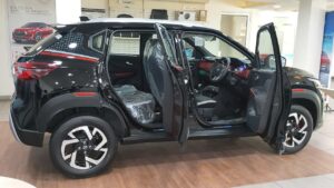 Punch की जगह ख़रीदे Nissan की किलर लुक SUV, ब्रांडेड फीचर्स और पॉवरफुल इंजन के साथ कीमत भी कम