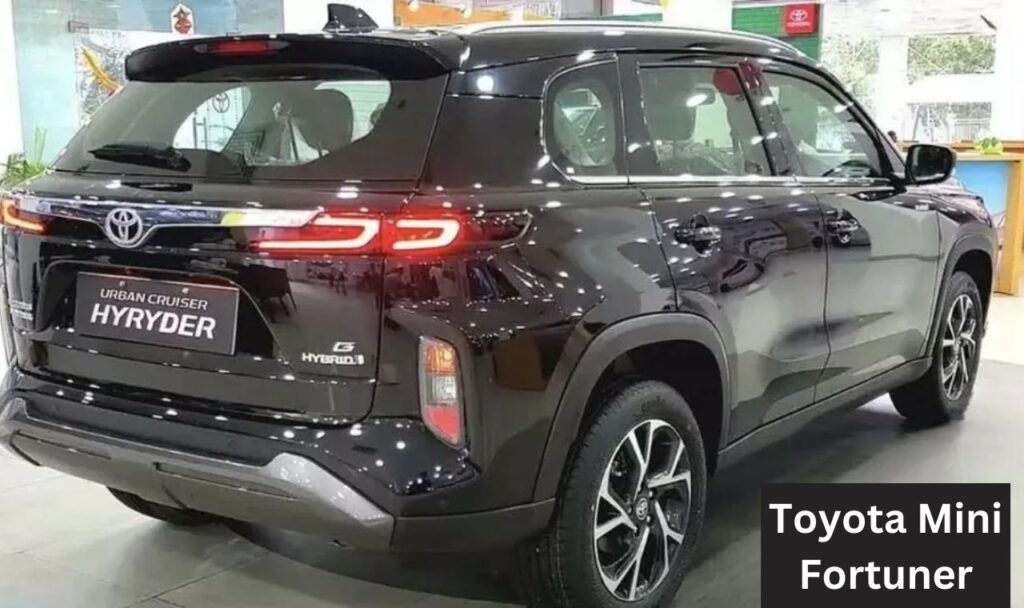 सिर्फ 1 लाख रूपये में घर लाये Toyota की मिनी Fortuner, धुआँधार फीचर्स के साथ मिलेगा बाहुबली इंजन 1 सिर्फ 1 लाख रूपये में घर लाये Toyota की मिनी Fortuner, धुआँधार फीचर्स के साथ मिलेगा बाहुबली इंजन