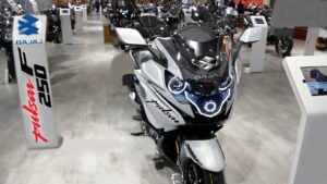 KTM का गुरुर तोड़ देंगा Bajaj Pulsar का कंटाप लुक, शक्तिशाली इंजन के साथ फीचर्स भी दनदनाते, देखे कीमत