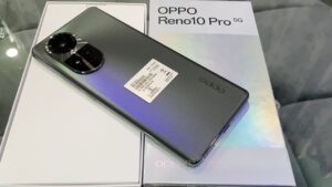 OnePlus की हेकड़ी निकाल देंगा Oppo का शानदार स्मार्टफोन, बढ़िया कैमरे के साथ 100W फ़ास्ट चार्जर, देखे कीमत