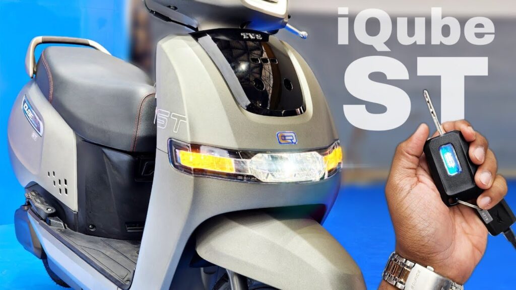 Ola को तबाह करने आयी TVS की दमदार स्कूटर, मॉडर्न फीचर्स और स्टाइलिश लुक लड़कियों को बनायेगा दिवाना 1 Ola को तबाह करने आयी TVS की दमदार स्कूटर, मॉडर्न फीचर्स और स्टाइलिश लुक लड़कियों को बनायेगा दिवाना