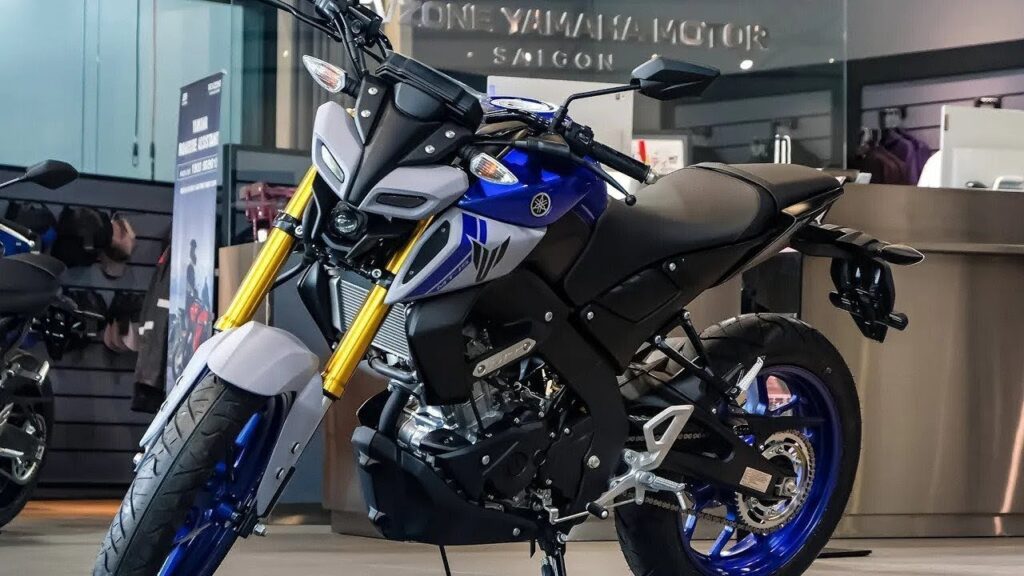 KTM की हेकड़ी निकाल देंगी Yamaha की कंटाप लुक बाइक, ज्यादा माइलेज के साथ फीचर्स भी झकाझक देखे कीमत 1 KTM की हेकड़ी निकाल देंगी Yamaha की कंटाप लुक बाइक, ज्यादा माइलेज के साथ फीचर्स भी झकाझक देखे कीमत
