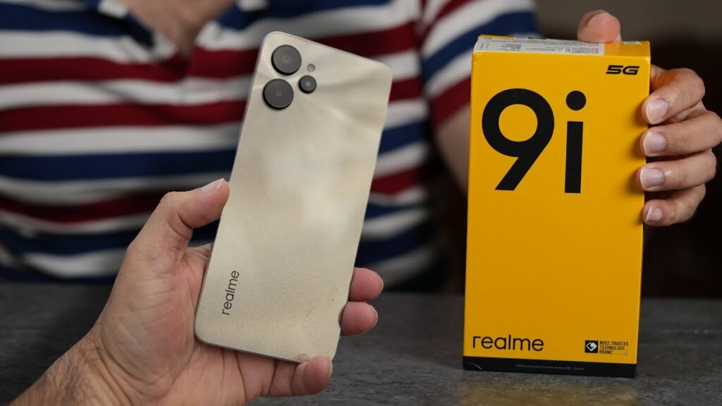 Oppo को मात देंगा Realme का धांसू स्मार्टफोन, बढ़िया कैमरा के साथ बैटरी पॉवरफुल, देखे कीमत और फीचर्स 1 Oppo को मात देंगा Realme का धांसू स्मार्टफोन, बढ़िया कैमरा के साथ बैटरी पॉवरफुल, देखे कीमत और फीचर्स