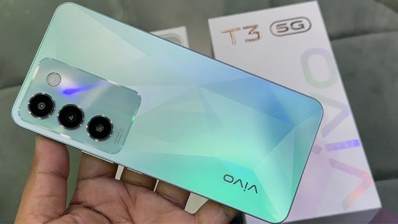 OnePlus के होश ठिकाने लगा देंगा Vivo का शानदार स्मार्टफोन, तगड़ी बैटरी के साथ बेहतरीन कैमरा क्वालिटी, देखे कीमत 1 OnePlus के होश ठिकाने लगा देंगा Vivo का शानदार स्मार्टफोन, तगड़ी बैटरी के साथ बेहतरीन कैमरा क्वालिटी, देखे कीमत