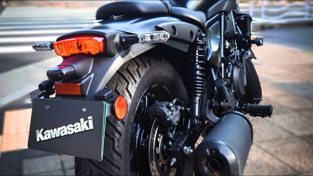 Royal Enfield की हेकड़ी निकाल देंगी Kawasaki की किलर बाइक, तूफानी फीचर्स और मजबूत इंजन से मचायेंगी भौकाल 1 Kawasaki Eliminator 450
