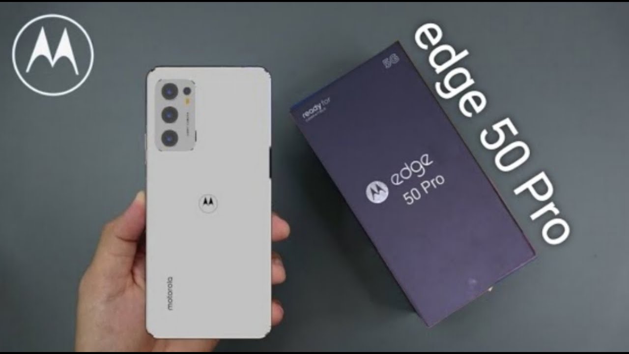 iPhone की बत्ती गुल कर देंगा Motorola का शानदार स्मार्टफोन, अमेजिंग कैमरा क्वालिटी के साथ दमदार बैटरी 1 iPhone की बत्ती गुल कर देंगा Motorola का शानदार स्मार्टफोन, अमेजिंग कैमरा क्वालिटी के साथ दमदार बैटरी