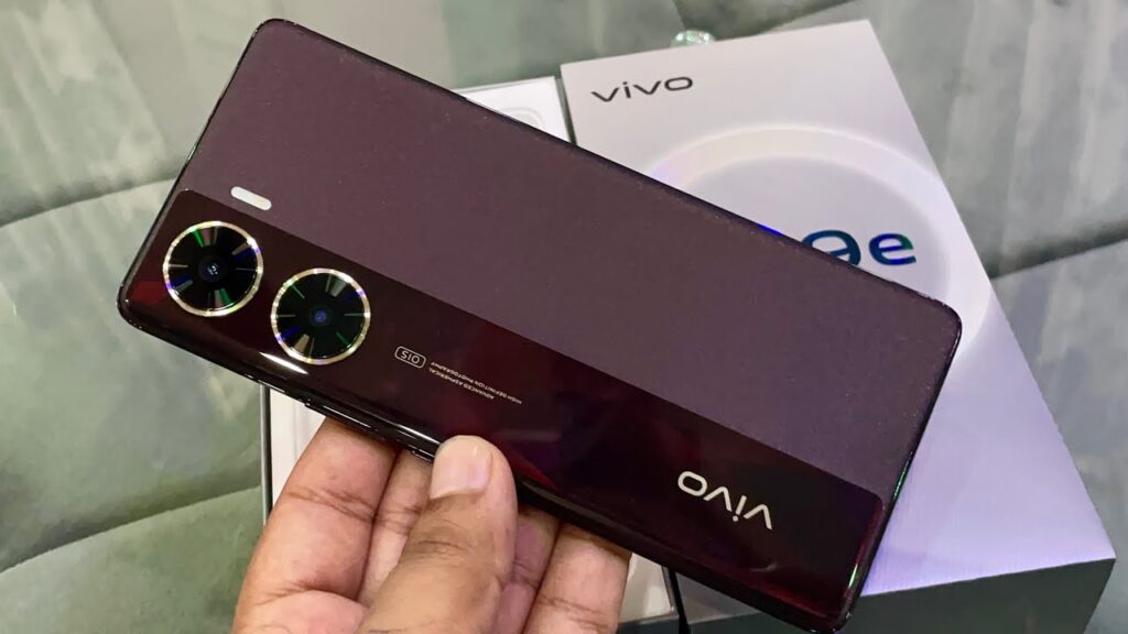 OnePlus की भिंगरी बना देगा Vivo का धांसू स्मार्टफोन, चकाचक कैमरा क्वालिटी के साथ तगड़ी बैटरी, देखे कीमत