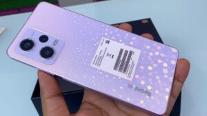 गरीबो के बजट में आया Redmi का शानदार स्मार्टफोन, बढ़िया फोटू क्वालिटी के साथ 67W फ़ास्ट चार्जर