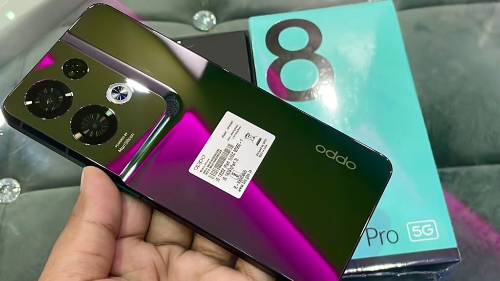 OnePlus के होश ठिकाने लगा देंगा Oppo का शानदार स्मार्टफोन, लाजवाब कैमरा और फ़ास्ट चार्जर के साथ जाने कीमत