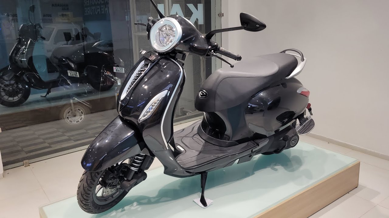 Ola का बिस्कुट मुरा देंगी Bajaj की धांसू स्कूटर, 123KM रेंज के साथ स्टैण्डर्ड फीचर्स, देखे कीमत 1 Ola का बिस्कुट मुरा देंगी Bajaj की धांसू स्कूटर, 123KM रेंज के साथ स्टैण्डर्ड फीचर्स, देखे कीमत