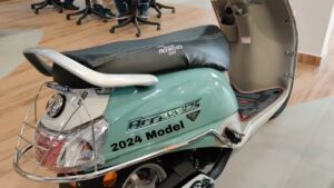 Activa की बत्ती गुल कर देंगी Suzuki की धाकड़ स्कूटर, दमदार इंजन और तगड़े माइलेज के साथ आधुनिक फीचर्स