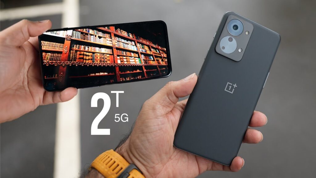 iPhone की बत्ती गुल कर देंगा OnePlus का शानदार स्मार्टफोन, झक्कास कैमरा क्वालिटी के साथ 80W फ़ास्ट चार्जर