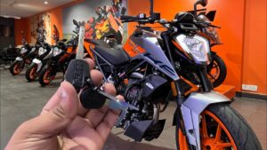 राइडर लोगो के दिलों पर राज करने launch हुई टेक्नोलॉजी फीचर्स वाली KTM Duke 200 की फर्राटेदार बाइक